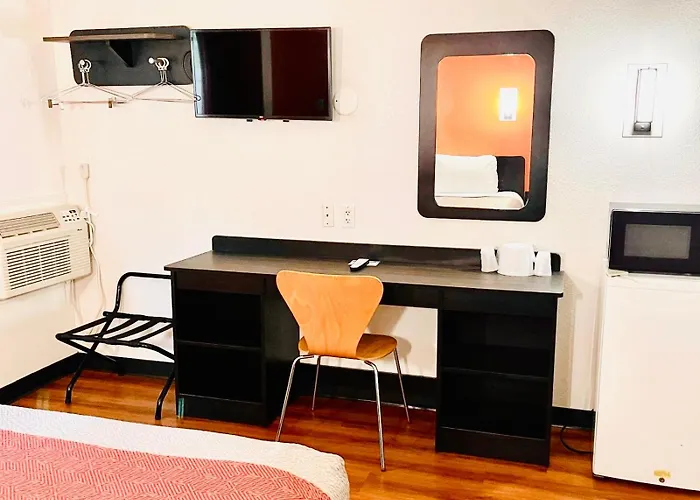 Motel 6-Springfield, IL